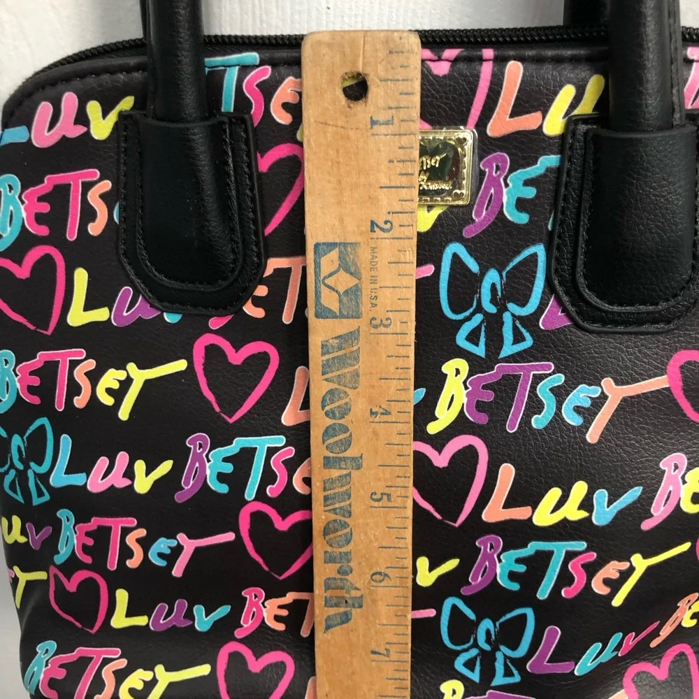 Betsey Johnson tag not